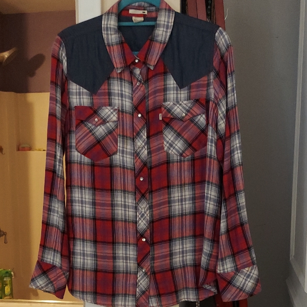Levis Red Plaid Chambray Shoulder Cowgirl Western Pearl Snap Top Sz XL